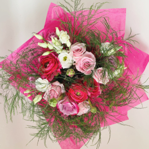 Bouquet with red, pink and white flowers