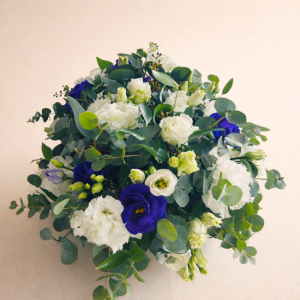 blue and white flower arrangement